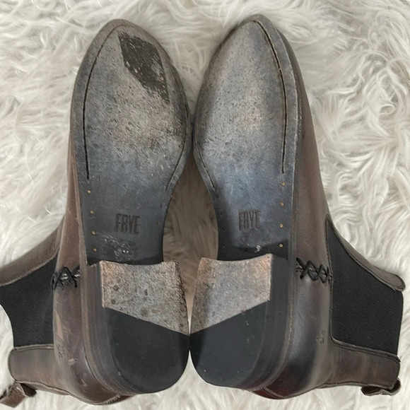 FRYE MELISSA CHELSEA Pull Up Leather Boots Size 7.5 - Picture 8 of 11